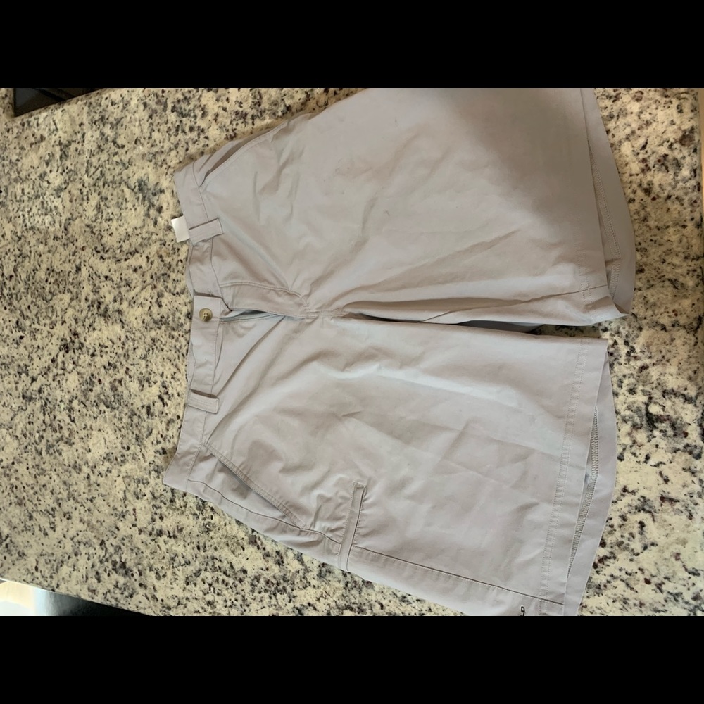 Columbia 36 * 10 PFG GREY shorts